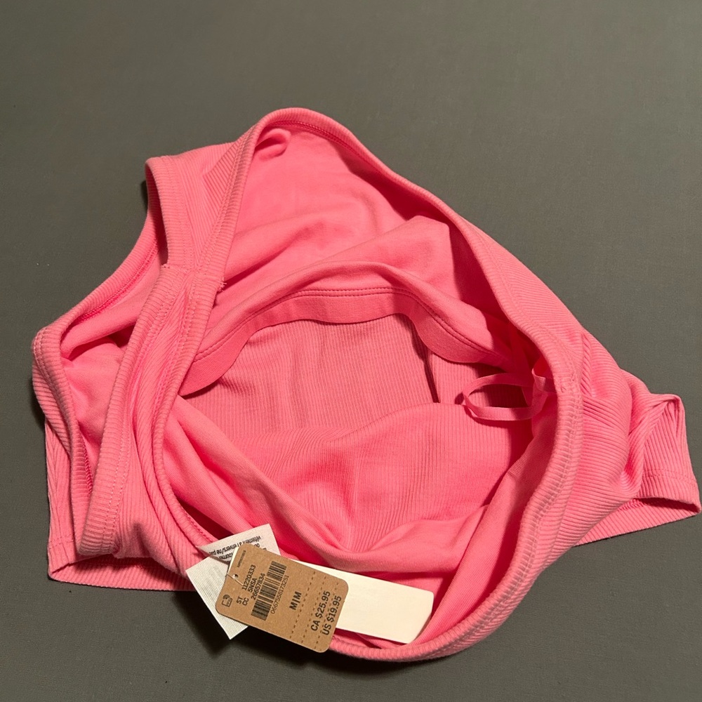 One Shoulder Crop Top - Picture 3 of 3